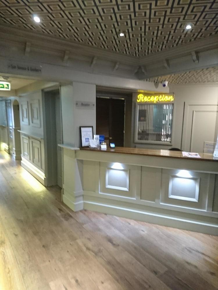 The Vine Hotel, スケッグネス エクステリア 写真